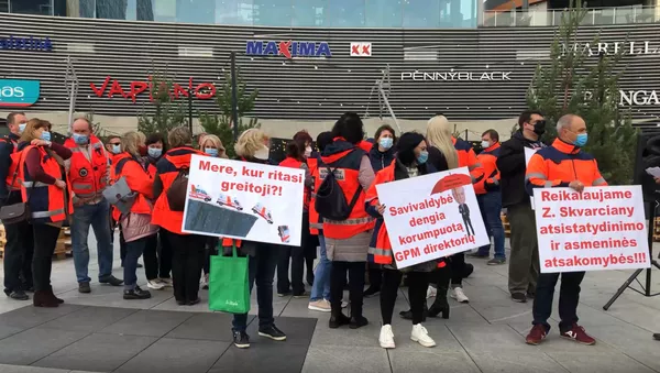 Gydytojai surengė protestą prieš Vilniaus GMP vadovą Zdislavą Skvarciany