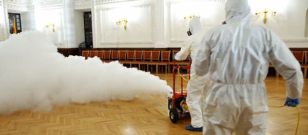 Kaune rinkimų apylinkės buvo dezinfekuotos neįprastu būdu Kaune rinkimų apylinkės buvo dezinfekuotos neįprastu būdu - Sputnik Lietuva