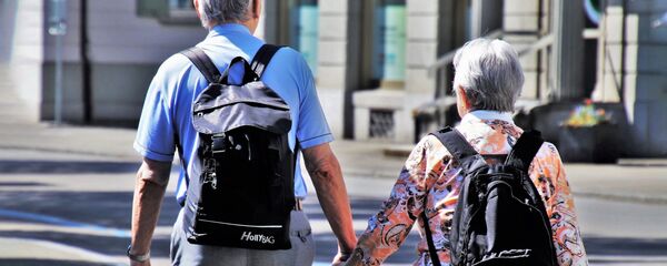 Пожилая пара - Sputnik Литва