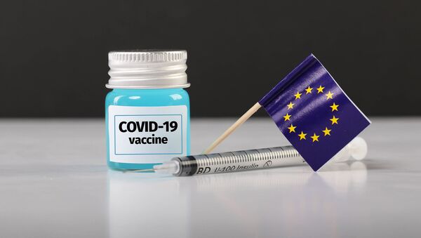 Вакцина от ковида, флажок ЕС и шприц - Sputnik Lietuva