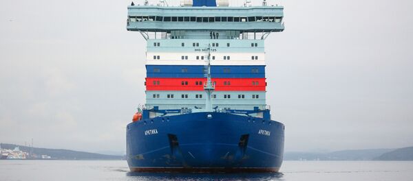 Прибытие атомного ледокола Арктика в порт Мурманска Прибытие атомного ледокола Арктика в порт Мурманска - Sputnik Литва