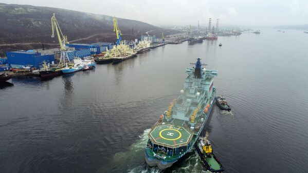 Прибытие атомного ледокола Арктика в порт Мурманска - Sputnik Lietuva