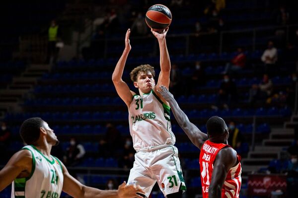 Жальгирис не дрогнул и в Белграде - Sputnik Литва