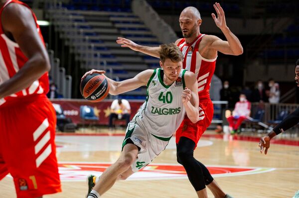 Жальгирис не дрогнул и в Белграде - Sputnik Литва