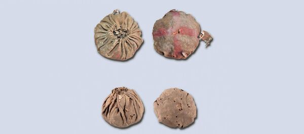 Odiniai kamuoliai iš Kinijos, kurių amžius siekia 3000 metų Odiniai kamuoliai iš Kinijos, kurių amžius siekia 3000 metų - Sputnik Lietuva