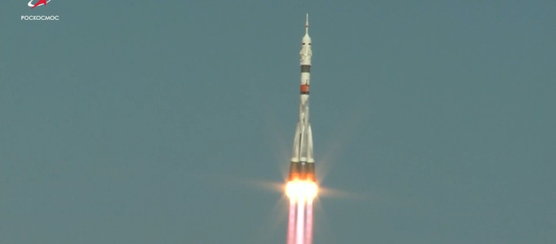 Рекорд скорости: российский Союз МС-17 доставил экипаж на МКС за 3 часа и 3 минуты - Sputnik Литва, 1920, 15.10.2020