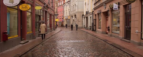 Рига, улочка Старого города - Sputnik Литва