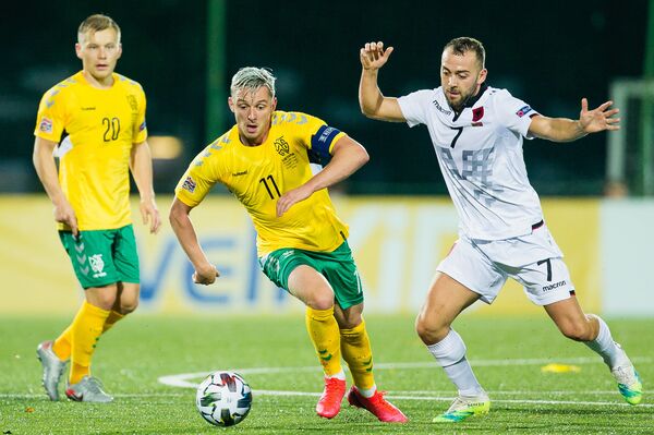 Литовцы так и не позволили албанцам обыграть себя Литовцы так и не позволили албанцам обыграть себя - Sputnik Литва