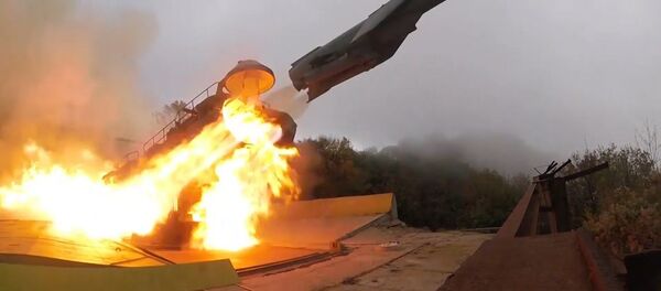 Фрегат Адмирал Григорович и береговой комплекс Утес защитили Крым: учения в Черном море Фрегат Адмирал Григорович и береговой комплекс Утес защитили Крым: учения в Черном море - Sputnik Литва