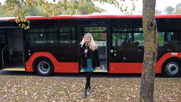 В Каунасе представлен первый гибридный автобус  - Sputnik Литва