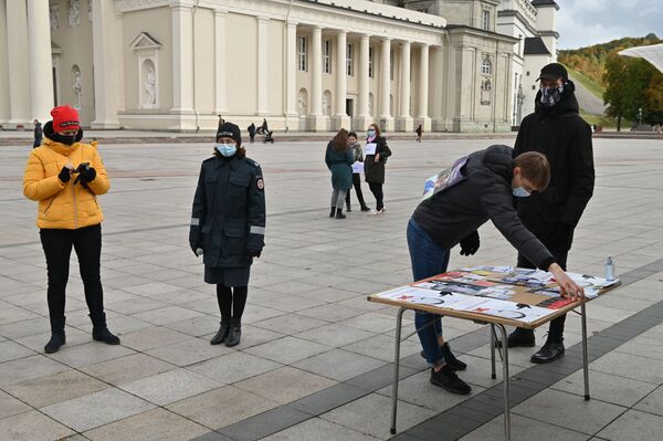 День борьбы с торговлей людьми в Вильнюсе - Sputnik Литва