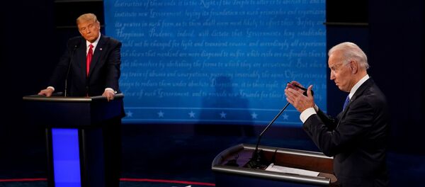 Дебаты бывшего вице-президента Джо Байдена и президента Дональда Трампа Дебаты бывшего вице-президента Джо Байдена и президента Дональда Трампа - Sputnik Lietuva
