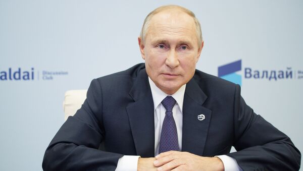 Президент РФ В. Путин принял участие в заседании дискуссионного клуба Валдай - Sputnik Lietuva