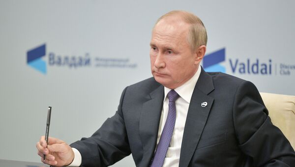 Президент РФ В. Путин принял участие в заседании дискуссионного клуба Валдай - Sputnik Lietuva