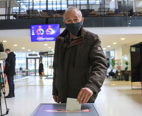 Голосование во втором туре выборов в Сейм Литвы, 25 октября 2020 года - Sputnik Lietuva