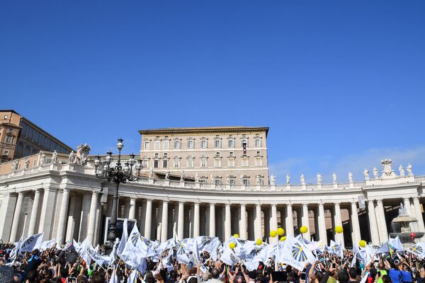 Празднование Дня всех святых в Риме - Sputnik Литва