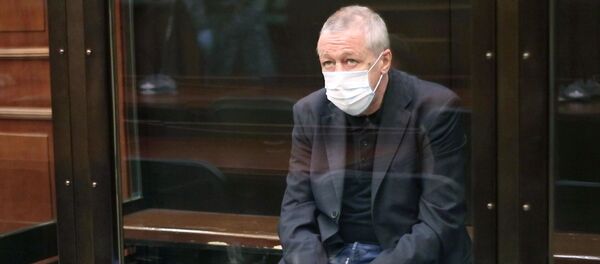 Актер Михаил Ефремов в зале заседаний Московского городского суда Актер Михаил Ефремов в зале заседаний Московского городского суда - Sputnik Lietuva