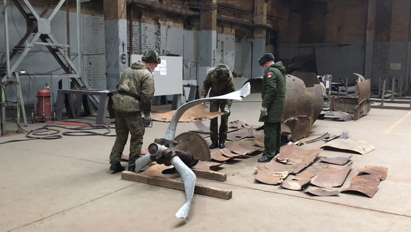 Восстановление Ил-2 из аутентичных деталей показали на видео - Sputnik Литва
