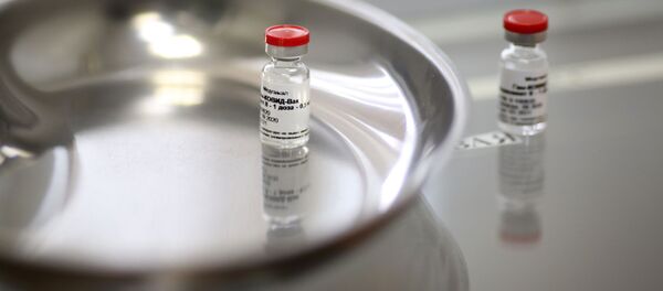 Российская вакцина от коронавируса Российская вакцина от коронавируса - Sputnik Lietuva