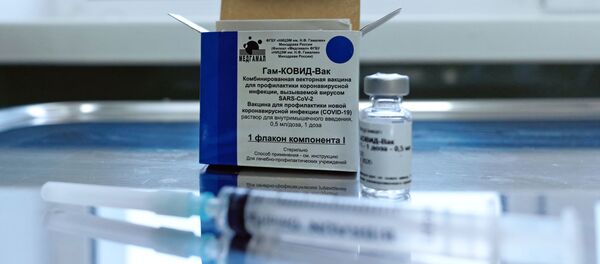 Российская вакцина от коронавируса Российская вакцина от коронавируса - Sputnik Lietuva