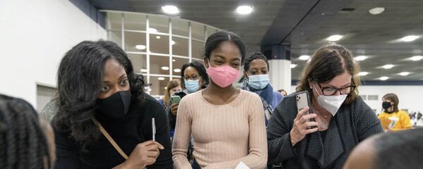 Выборы президента США, подсчет бюллетеней в Детройте - Sputnik Lietuva