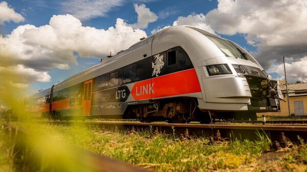Поезд литовской железной дороги - Sputnik Lietuva