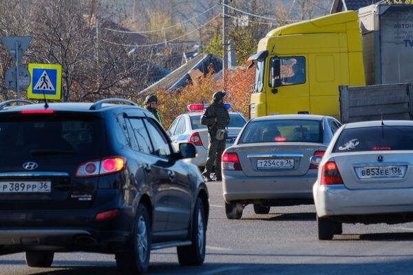 Rusijoje į kolegas šaudęs karys sučiuptas Rusijoje į kolegas šaudęs karys sučiuptas - Sputnik Lietuva