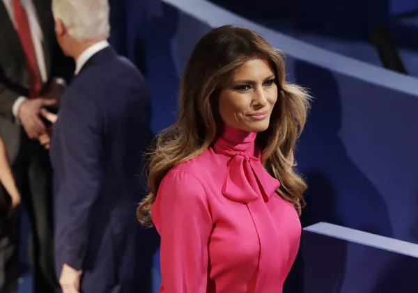 Мелания Трамп на дебатах перед выборами президента в 2016 году Мелания Трамп на дебатах перед выборами президента в 2016 году - Sputnik Lietuva