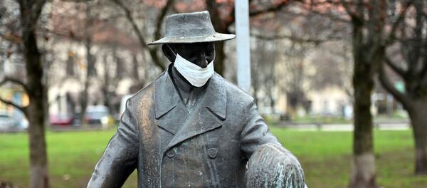 Масочный режим в Вильнюсе Масочный режим в Вильнюсе - Sputnik Lietuva