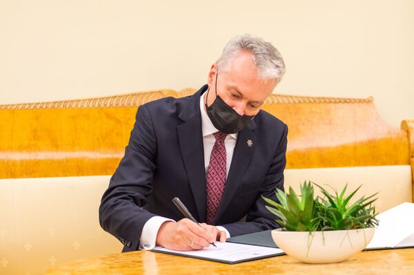 Правительство Литвы сложило полномочия Правительство Литвы сложило полномочия - Sputnik Литва