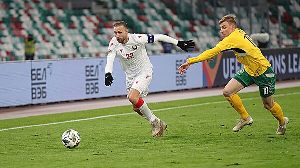 Белорусы прервали беспроигрышную серию сборной Литвы Белорусы прервали беспроигрышную серию сборной Литвы - Sputnik Литва