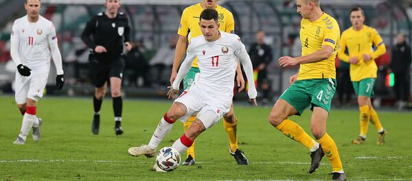 Матч по футболу между Белоруссией и Литвой  - Sputnik Литва