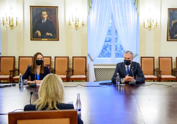 Lietuvoje pasiūlyta atlikti genomo tyrimus COVID-19 sukeliančiam virusui Lietuvoje pasiūlyta atlikti genomo tyrimus COVID-19 sukeliančiam virusui - Sputnik Lietuva