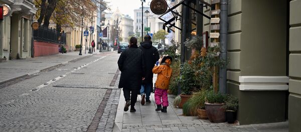 Улица Пилес в старом городе, Вильнюс Улица Пилес в старом городе, Вильнюс - Sputnik Lietuva