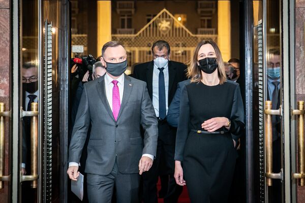 Seime kalbėjęs Duda dvišalius santykius įvertino per istorijos prizmę Seime kalbėjęs Duda dvišalius santykius įvertino per istorijos prizmę - Sputnik Lietuva