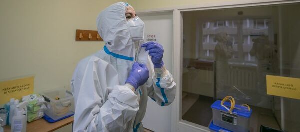 Медицинский работник в Вильнюсской больнице Медицинский работник в Вильнюсской больнице - Sputnik Lietuva