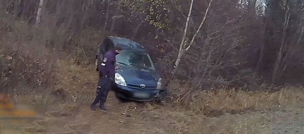 Lenktynės saviizoliacijos metu nepilnamečiam baigėsi griovyje Lenktynės saviizoliacijos metu nepilnamečiam baigėsi griovyje - Sputnik Lietuva