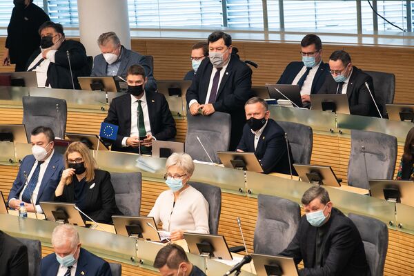 Seimas pritarė Ingridos Šimonytės kandidatūrai į Lietuvos premjerus Seimas pritarė Ingridos Šimonytės kandidatūrai į Lietuvos premjerus - Sputnik Lietuva