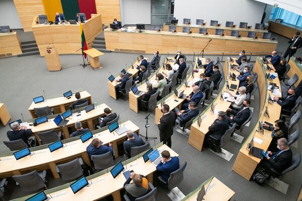 Seimas pritarė Ingridos Šimonytės kandidatūrai į Lietuvos premjerus Seimas pritarė Ingridos Šimonytės kandidatūrai į Lietuvos premjerus - Sputnik Lietuva