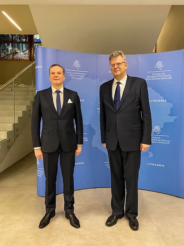 РФ готова сотрудничать с Литвой на принципах добрососедства, заявил Путин - Sputnik Литва