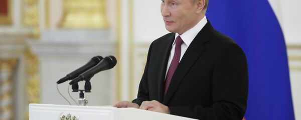 Президент РФ Владимир Путин на церемонии вручения верительных грамот чрезвычайными и полномочными послами 20 иностранных государств - Sputnik Литва