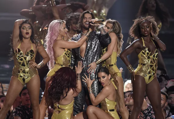 Колумбийский певец Малума на церемонии MTV Video Music Awards Колумбийский певец Малума на церемонии MTV Video Music Awards - Sputnik Lietuva
