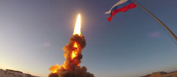 Испытательный пуск противоракеты российской системы ПРО на полигоне Сары-Шаган - Sputnik Литва