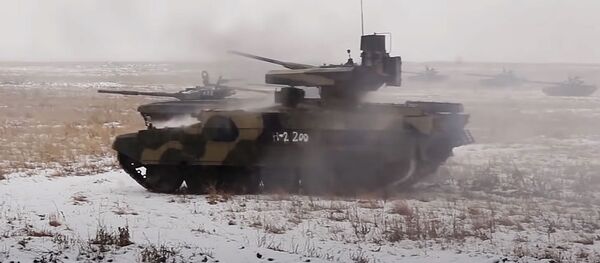 Обкатка БМПТ Терминатор, поступивших на опытную эксплуатацию в гвардейскую танковую дивизию ЦВО - Sputnik Литва
