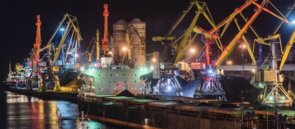 Мурманский морской торговый порт Мурманский морской торговый порт - Sputnik Lietuva