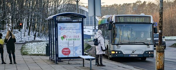 Автобус на остановке в Вильнюсе - Sputnik Литва