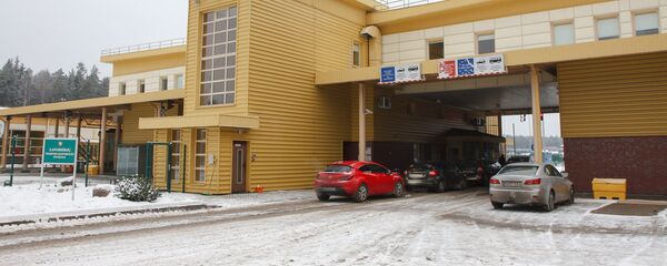 Пункт пропуска Лаворишкес (сопредельный Котловка)  на литовско-белорусской границе  - Sputnik Литва