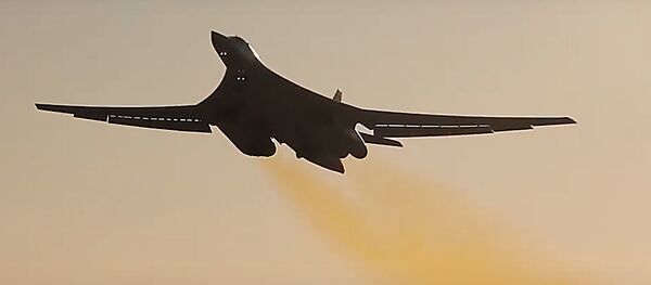 Kaip sutramdyti JAV ir NATO įsikarščiavimą: Rusijos strateginių branduolinių pajėgų pratybos Kaip sutramdyti JAV ir NATO įsikarščiavimą: Rusijos strateginių branduolinių pajėgų pratybos - Sputnik Lietuva