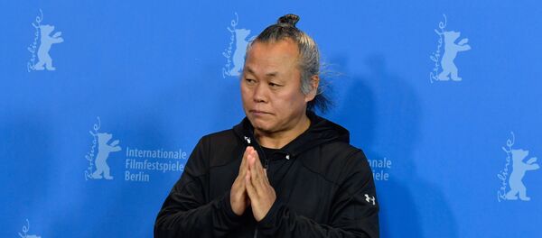 Корейский режиссер Ким Ки Дук Корейский режиссер Ким Ки Дук - Sputnik Lietuva