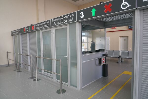 На границе с Литвой построили самый большой в России погранпереход На границе с Литвой построили самый большой в России погранпереход - Sputnik Литва